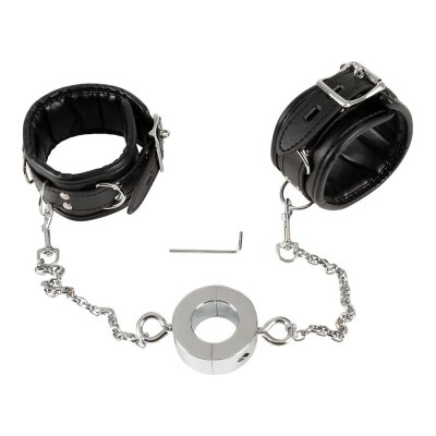 Hand Cuffs & Cock Ring   Fesseln mit Cockring schwarz